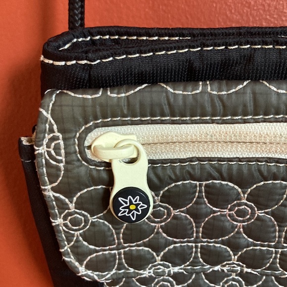 Sherpani Piperle Crossbody - Picture 4 of 13